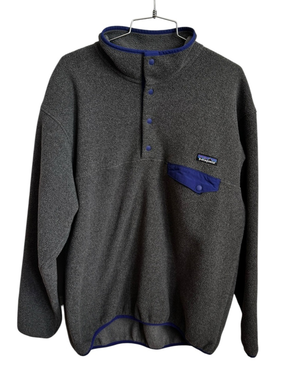 Patagonia Men's Lightweight Synchilla Snap-T Pullover in gray M